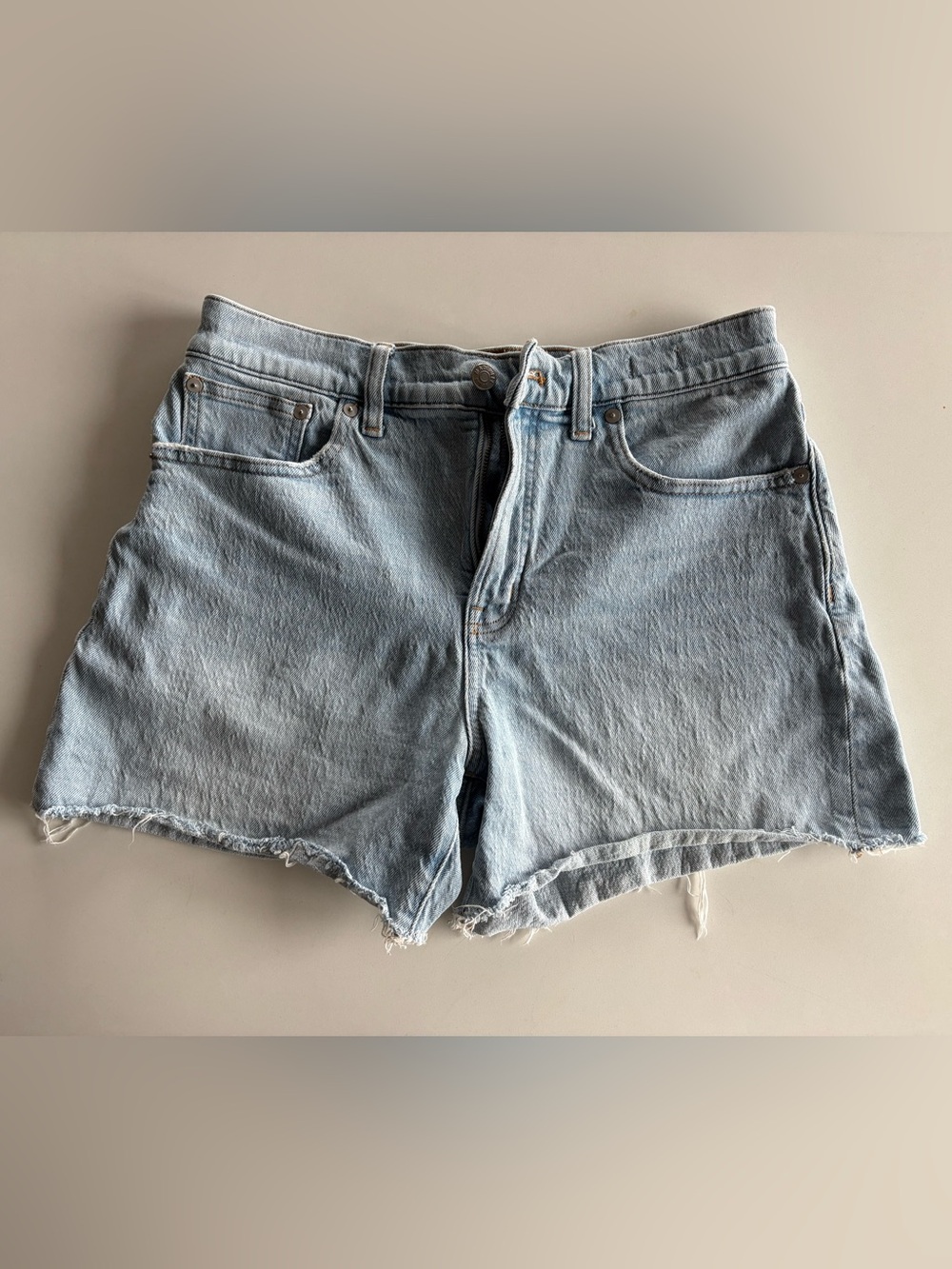 Madewell Light Wash The Perfect Mid Length Denim Short 28